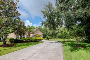 9401 Greenpointe Dr, Tampa, FL 33626 - Photo 1