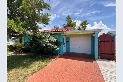 32 Palm Drive, Ormond Beach, FL 32176 - Photo 1