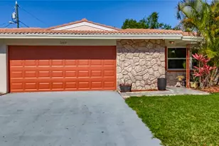 1469 S Hillcrest Ave, Clearwater, FL 33756 - Photo 1