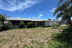 5407 Pali Way, Saint Pete Beach, FL 33706 - Photo 1