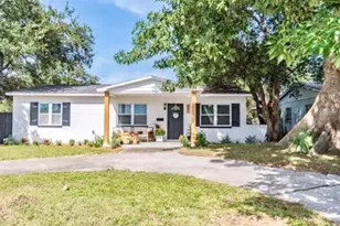 801 40th Ave NE, Saint Petersburg, FL 33703 - Photo 1