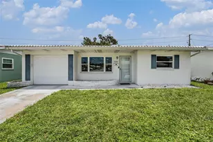 10221 Larchmont Pl N, Pinellas Park, FL 33782 - Photo 1