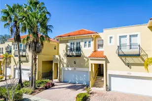 4847 W Flamingo Rd, Tampa, FL 33611 - Photo 1
