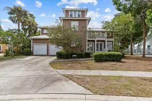 1149 Marina Dr, Tarpon Springs, FL 34689 - Photo 1