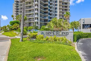 1660 Gulf Blvd, Clearwater Beach, FL 33767 - Photo 1