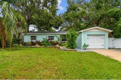 1120 Gray Street S, Gulfport, FL 33707 - Photo 1