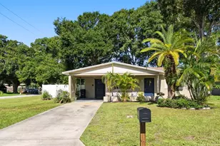 10602 105th St, Largo, FL 33773 - Photo 1