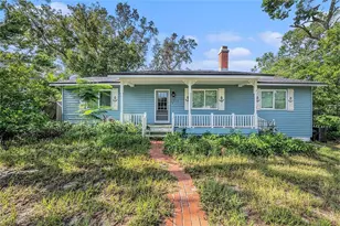 1304 E Court St, Tarpon Springs, FL 34689 - Photo 1