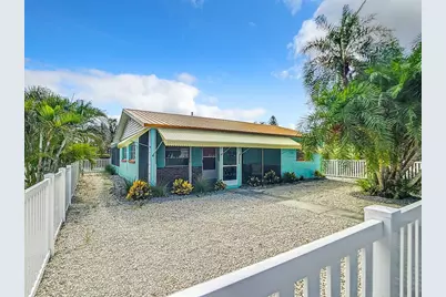 3002 Dupont Street S, Gulfport, FL 33707 - Photo 1