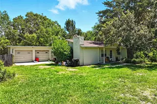 1003 Friendship Ln, Lutz, FL 33548 - Photo 1