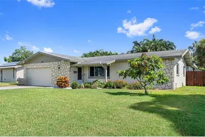 2587 60th Avenue S, Saint Petersburg, FL 33712 - Photo 1
