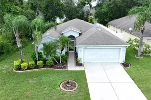 34903 Marsh Glen Ct, Zephyrhills, FL 33541 - Photo 1