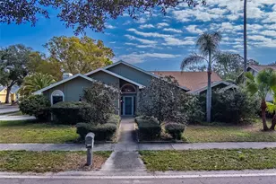 1112 Woodcrest Ave, Safety Harbor, FL 34695 - Photo 1