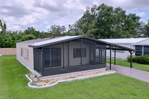 35924 Bueno Dr, Zephyrhills, FL 33541 - Photo 1