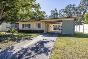 10256 51st Ave N, Saint Petersburg, FL 33708 - Photo 1