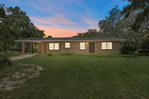 21203 US Hwy 98, Dade City, FL 33523 - Photo 1