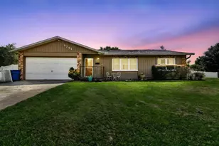 5751 Rick Dr, Zephyrhills, FL 33541 - Photo 1