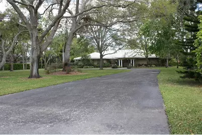 12925 110th Avenue, Largo, FL 33774 - Photo 1