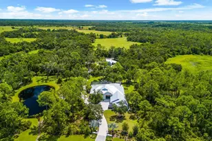 10808 Leafwing Dr, Sarasota, FL 34241 - Photo 1