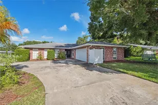 515 Hollow Ridge Rd, Palm Harbor, FL 34683 - Photo 1