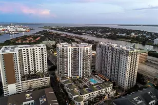 450 Knights Run Ave, Tampa, FL 33602 - Photo 1