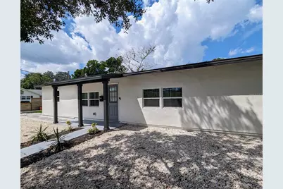 3200 22nd Street N, Saint Petersburg, FL 33713 - Photo 1