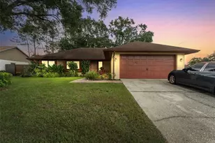 5010 Pennsbury Dr, Tampa, FL 33624 - Photo 1