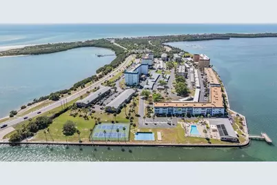 7 Dunoon Place #304, Dunedin, FL 34698 - Photo 1