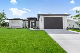 16274 Maya Cir, Punta Gorda, FL 33955 - Photo 1