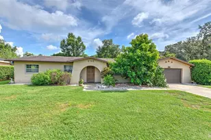 6102 Lawnwood Pl, Dover, FL 33527 - Photo 1