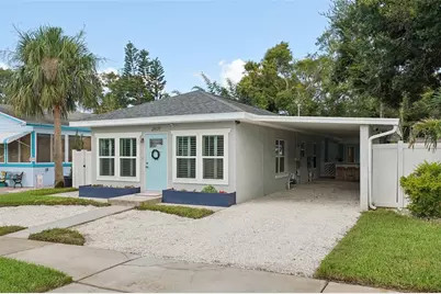 2609 Upton Street S, Gulfport, FL 33711 - Photo 1