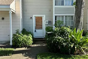 16173 Rambling Vine Dr E, Tampa, FL 33624 - Photo 1