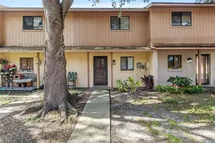 3920 Cedar Limb Ct, Tampa, FL 33614 - Photo 1