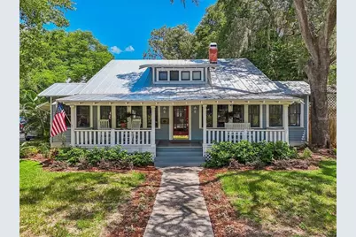 119 W Powhatan Avenue, Tampa, FL 33604 - Photo 1