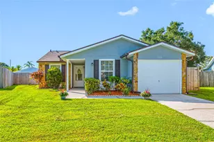 1252 Holly Cir, Oldsmar, FL 34677 - Photo 1