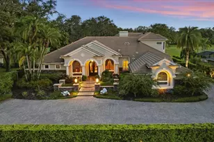 973 Royal Birkdale Dr, Tarpon Springs, FL 34688 - Photo 1