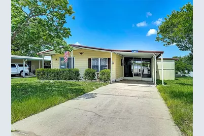 7467 Eastern Cir Drive, Brooksville, FL 34613 - Photo 1