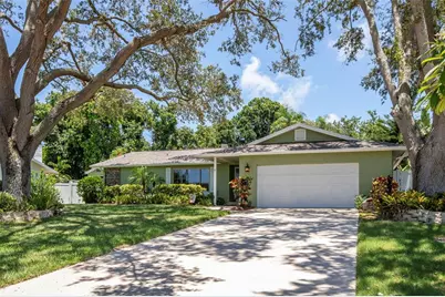 8135 Bayshore Drive, Seminole, FL 33776 - Photo 1