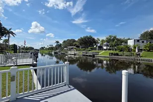 432 Waterway Dr, River Ranch, FL 33867 - Photo 1