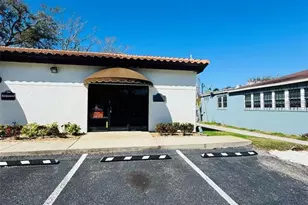 1510 4th St N, Saint Petersburg, FL 33704 - Photo 1