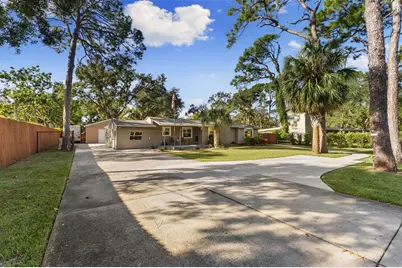 10832 54th Avenue N, Saint Petersburg, FL 33708 - Photo 1