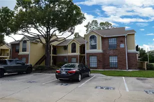8728 Mallard Reserve Dr, Tampa, FL 33614 - Photo 1