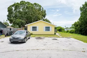 2820 Oaklawn Ave, Largo, FL 33771 - Photo 1