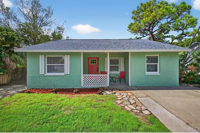 628 Pent Street, Tarpon Springs, FL 34689 - Photo 1