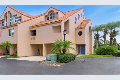1605 Royal Palm Drive S #D, Gulfport, FL 33707 - Photo 1