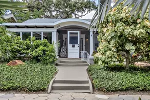 325 16th Ave NE, Saint Petersburg, FL 33704 - Photo 1