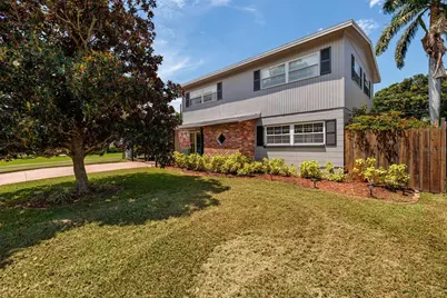 6756 19th Street N, Saint Petersburg, FL 33702 - Photo 1