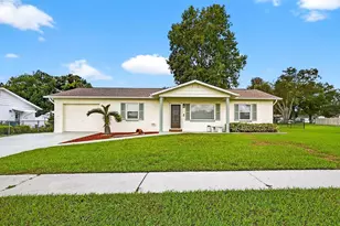 7251 Ashland Dr, Zephyrhills, FL 33540 - Photo 1