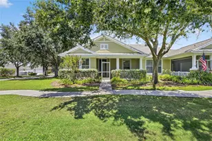 208 Oceania Ct, Apollo Beach, FL 33572 - Photo 1