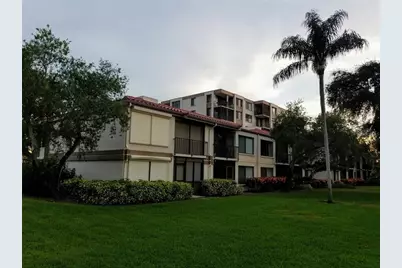 6219 Palma Del Mar Boulevard S #112, Saint Petersburg, FL 33715 - Photo 1